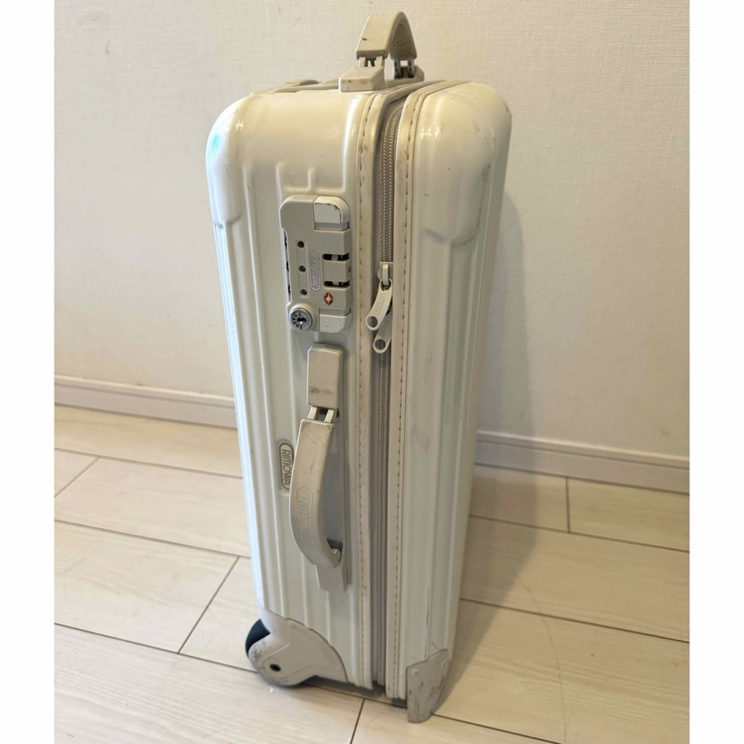 RIMOWA(リモワ)のRIMOWA リモワ ユナイテッドアローズ 別注品 エクリュ 2輪 35L レディースのバッグ(スーツケース/キャリーバッグ)の商品写真