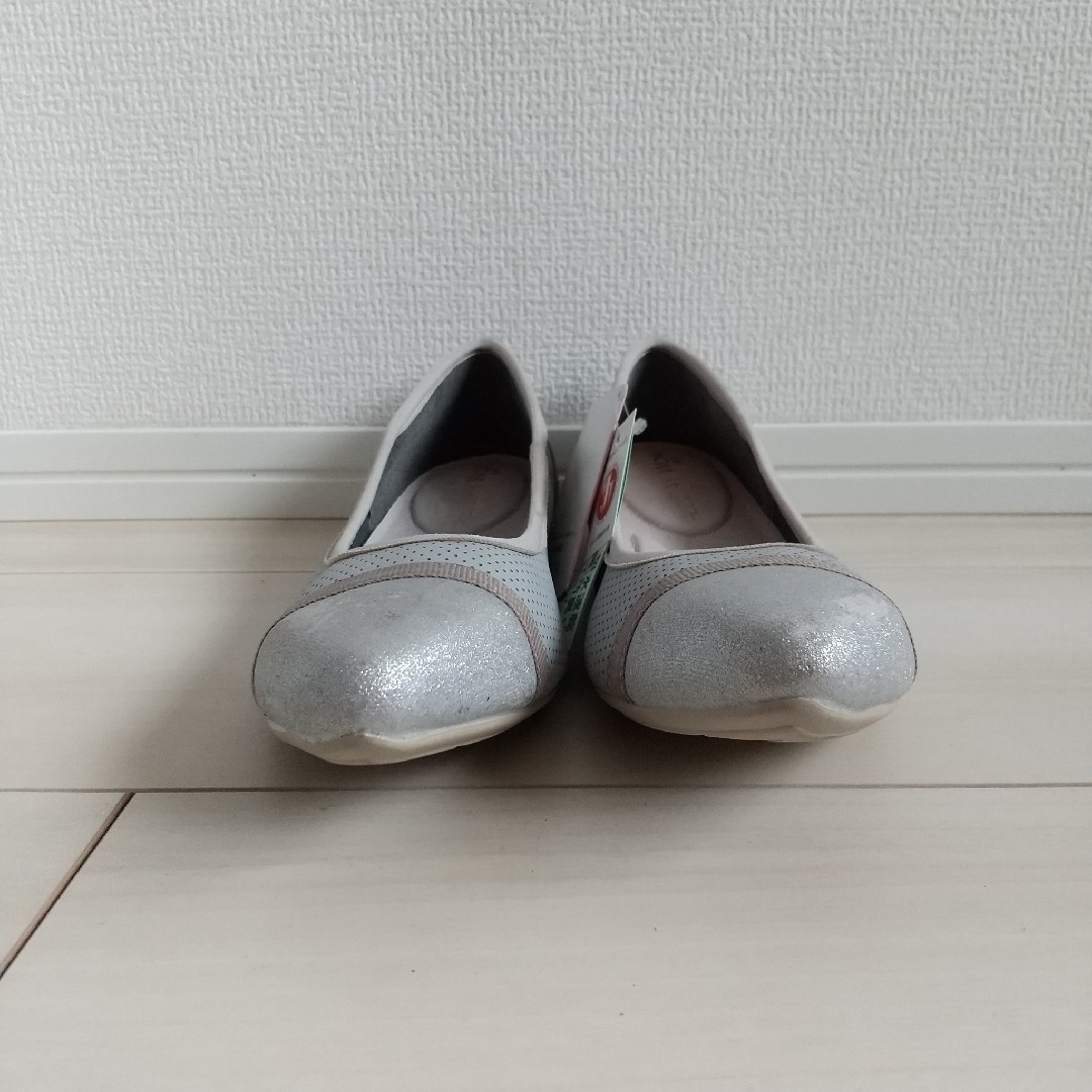 （445）ALLDAY WALK グレー×シルバー パンプス（23.5cm） レディースの靴/シューズ(ハイヒール/パンプス)の商品写真