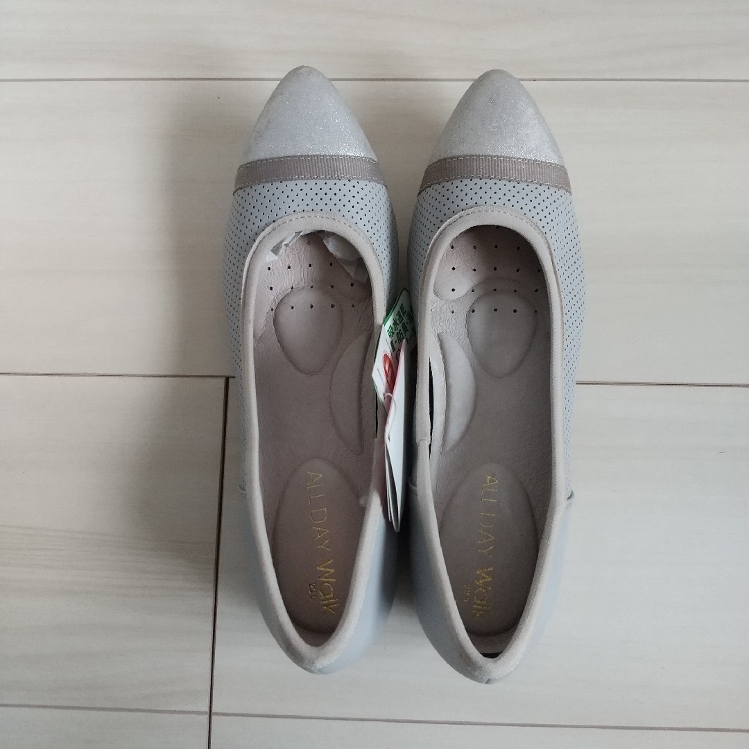 （445）ALLDAY WALK グレー×シルバー パンプス（23.5cm） レディースの靴/シューズ(ハイヒール/パンプス)の商品写真