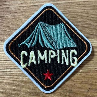 新品未使用　ワッペン　キャンピング　キャンプ　アップリケ　刺繍　CAMPING(各種パーツ)