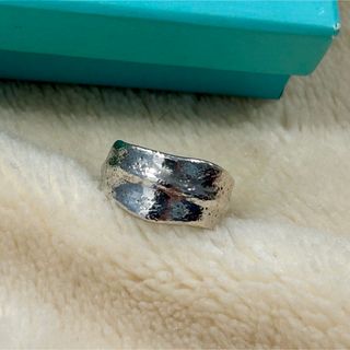 ティファニー(Tiffany & Co.)のティファニー　リーフリング　(リング(指輪))