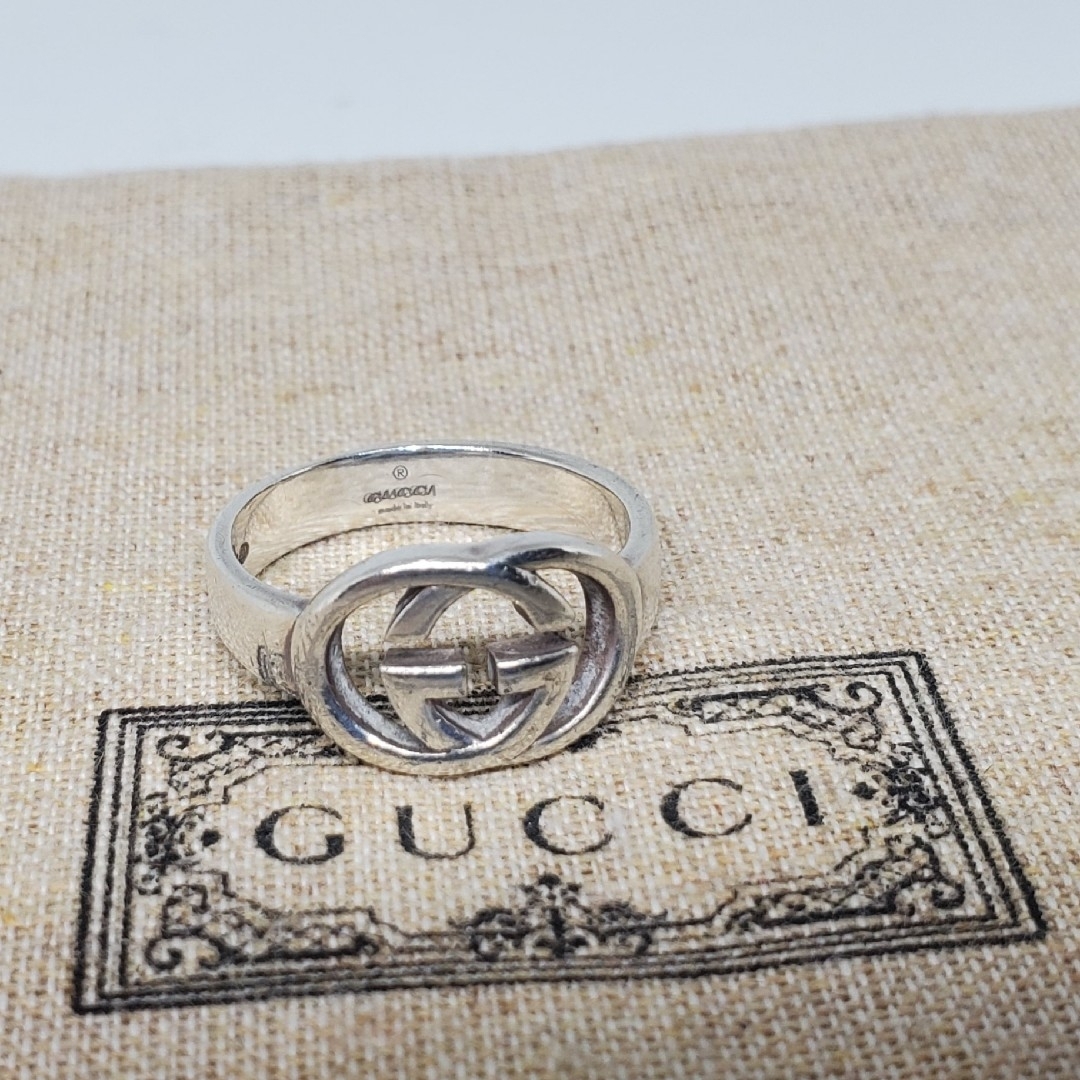 Gucci(グッチ)の【超レア 廃盤品】GUCCI ブリット インターロッキングGG リング メンズのアクセサリー(リング(指輪))の商品写真