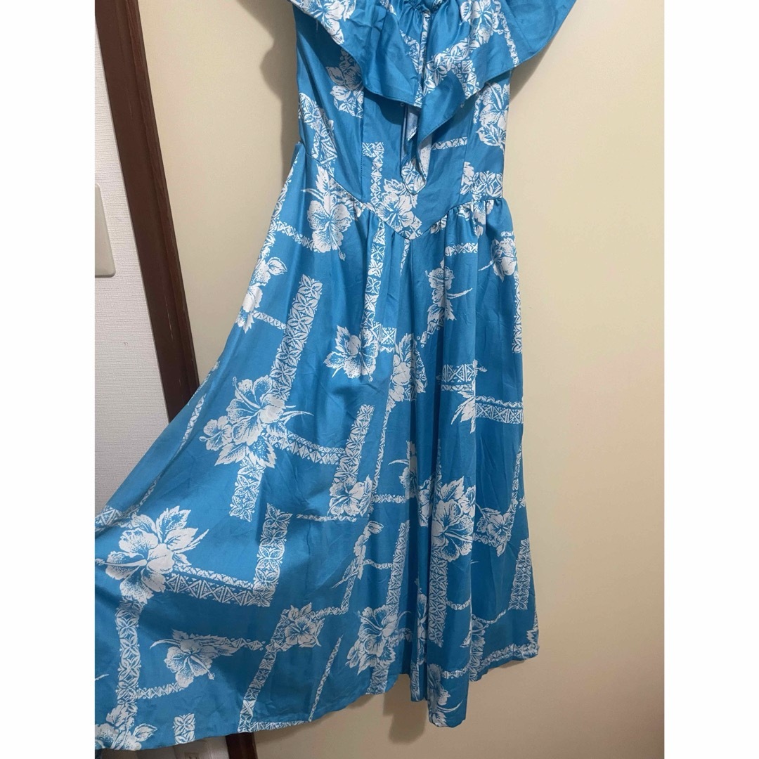 お値下げ済み　ハワイ　ブルー　ワンピース　ドレス レディースのワンピース(ひざ丈ワンピース)の商品写真