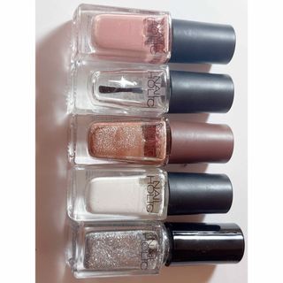 ネイルホリック(NAIL HOLIC)のネイルホリック BE807 SP012  GD061  WT005 SV082(マニキュア)