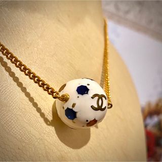 シャネル(CHANEL)の90'S VINTAGE CHANEL カラーストーンネックレス ゴールド(ネックレス)