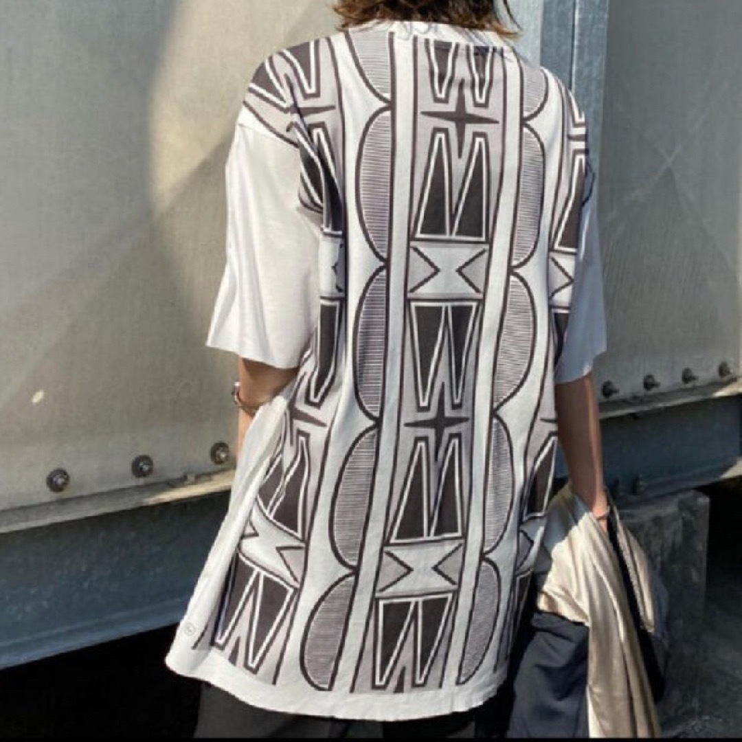 Ameri VINTAGE(アメリヴィンテージ)のameri✳︎フラグメントコラボTシャツ メンズのトップス(Tシャツ/カットソー(半袖/袖なし))の商品写真