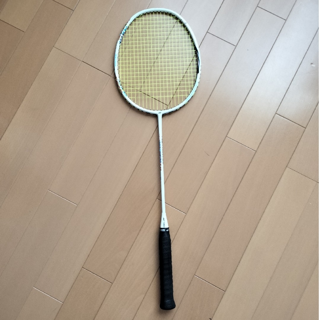 YONEX(ヨネックス)のYONEX ASTROX33 アストロクス 初心者用 バドミントン ラケット スポーツ/アウトドアのスポーツ/アウトドア その他(バドミントン)の商品写真