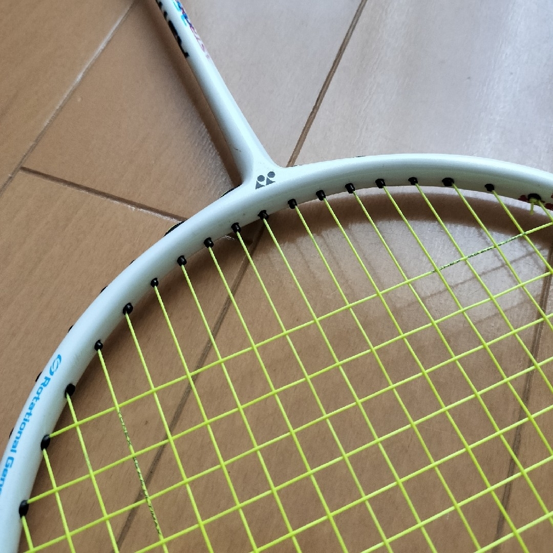 YONEX(ヨネックス)のYONEX ASTROX33 アストロクス 初心者用 バドミントン ラケット スポーツ/アウトドアのスポーツ/アウトドア その他(バドミントン)の商品写真