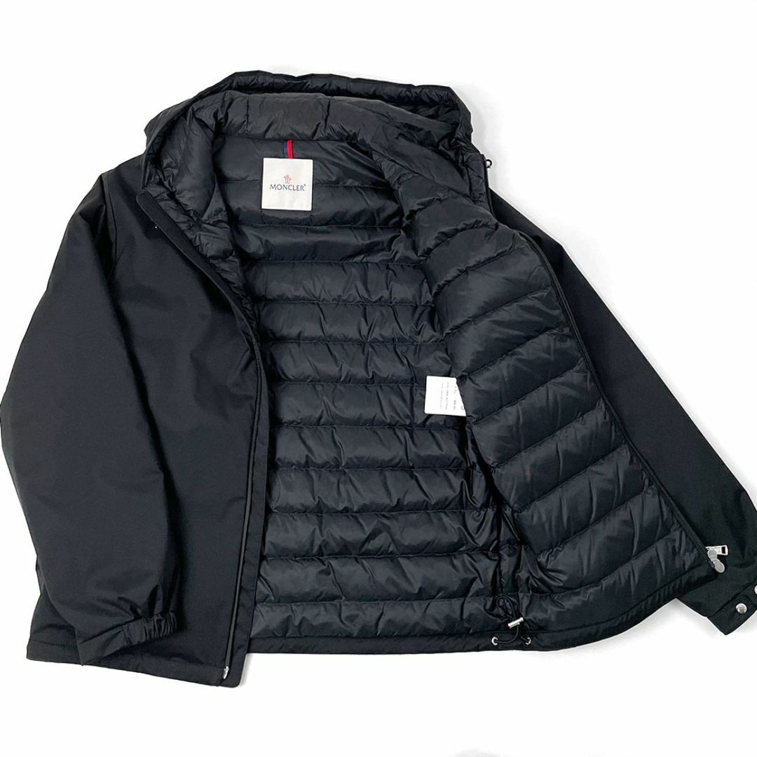 MONCLER(モンクレール)の美品 MONCLER モンクレール LOUPIAC ナイロン ダウン 2 M 黒 メンズのジャケット/アウター(ダウンジャケット)の商品写真