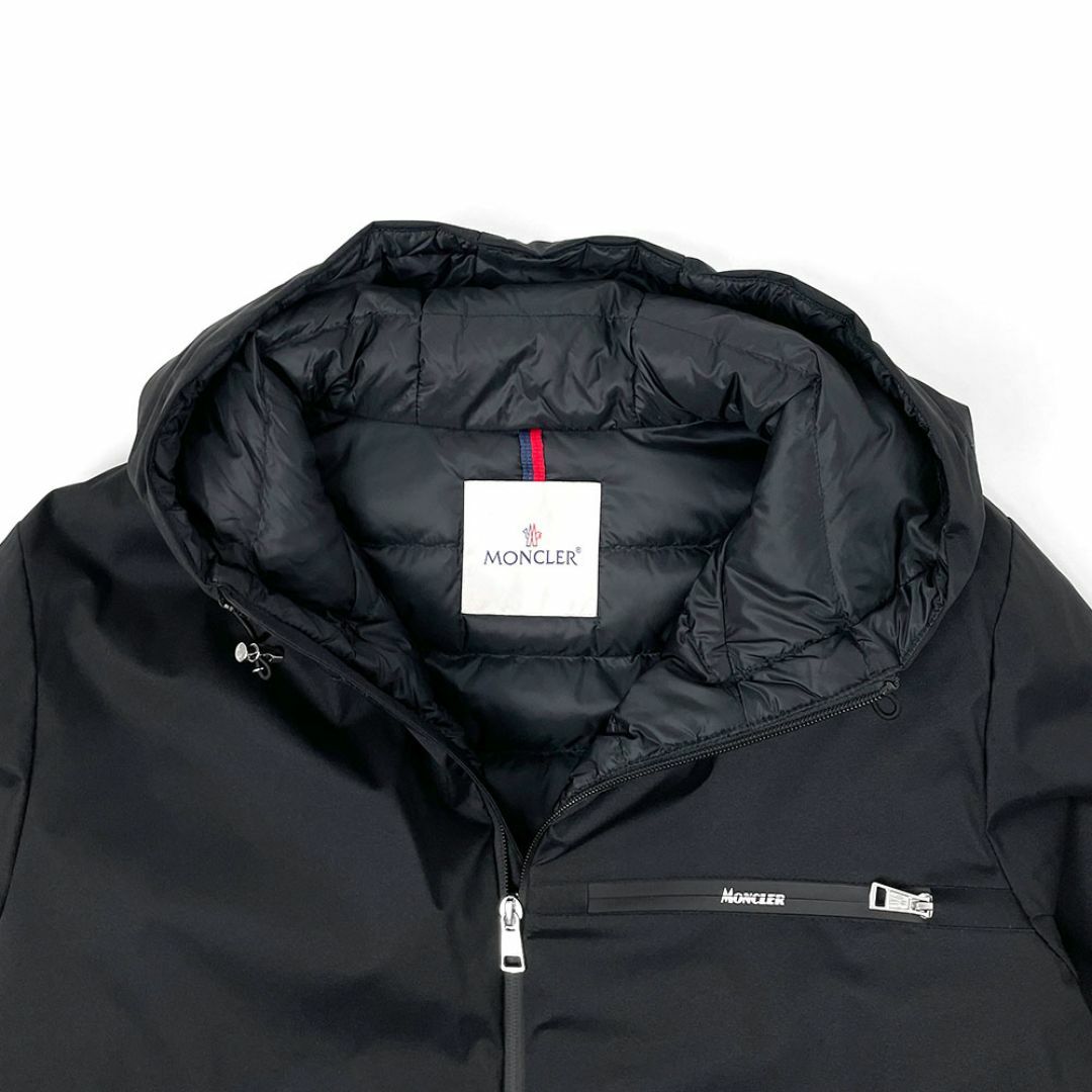 MONCLER(モンクレール)の美品 MONCLER モンクレール LOUPIAC ナイロン ダウン 2 M 黒 メンズのジャケット/アウター(ダウンジャケット)の商品写真