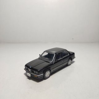 Tommy Tech - BMW325i 4ドア トミーテック 1/64