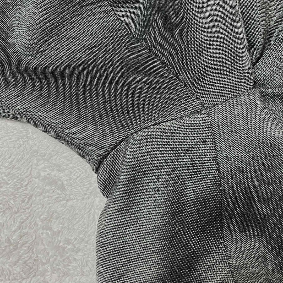 23区(ニジュウサンク)の23区 グレー パンツ カジュアル スラックス センタープレス M 綺麗めコーデ レディースのパンツ(カジュアルパンツ)の商品写真