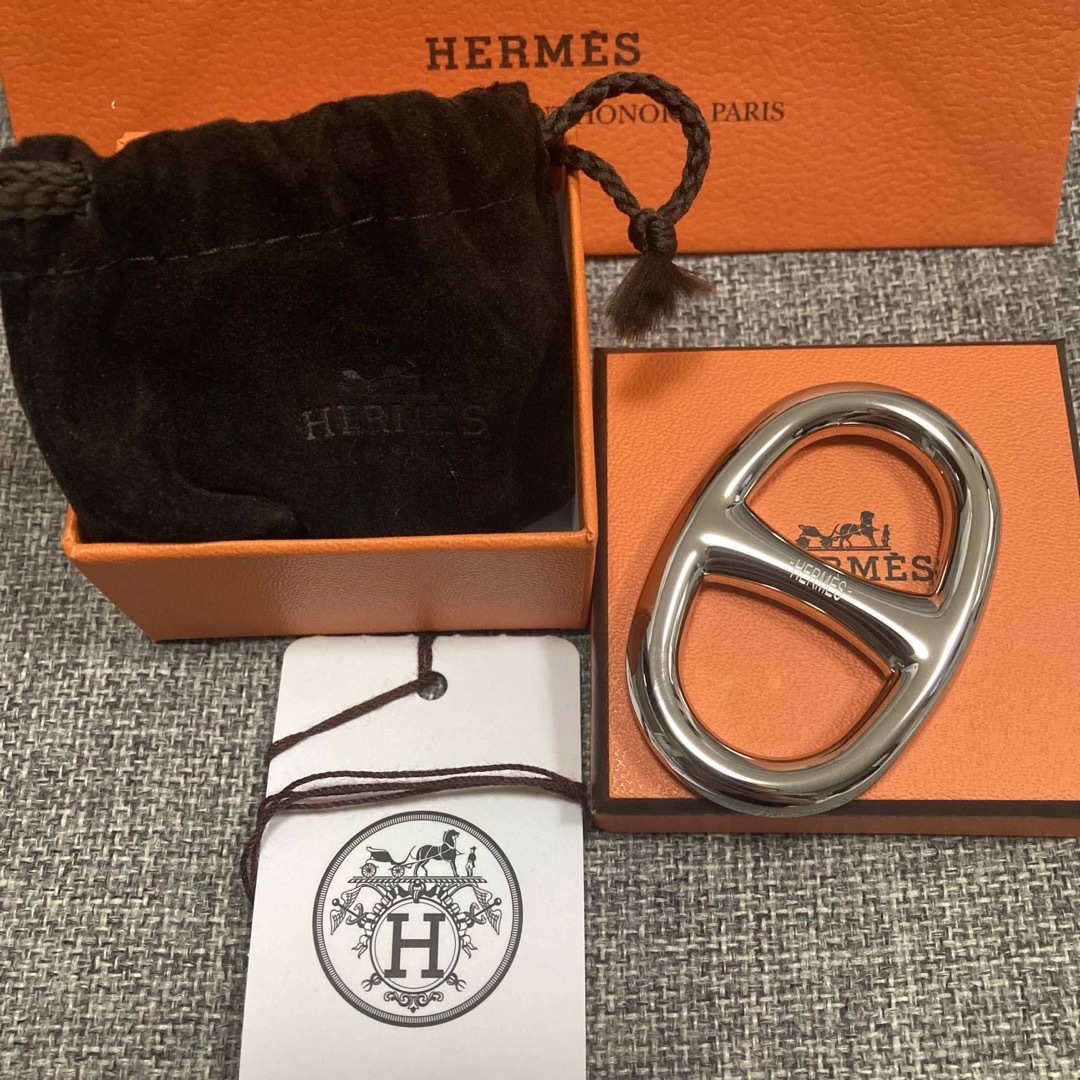 Hermes(エルメス)のHERMES エルメス シェーヌダンクル スカーフリング レディースのファッション小物(バンダナ/スカーフ)の商品写真