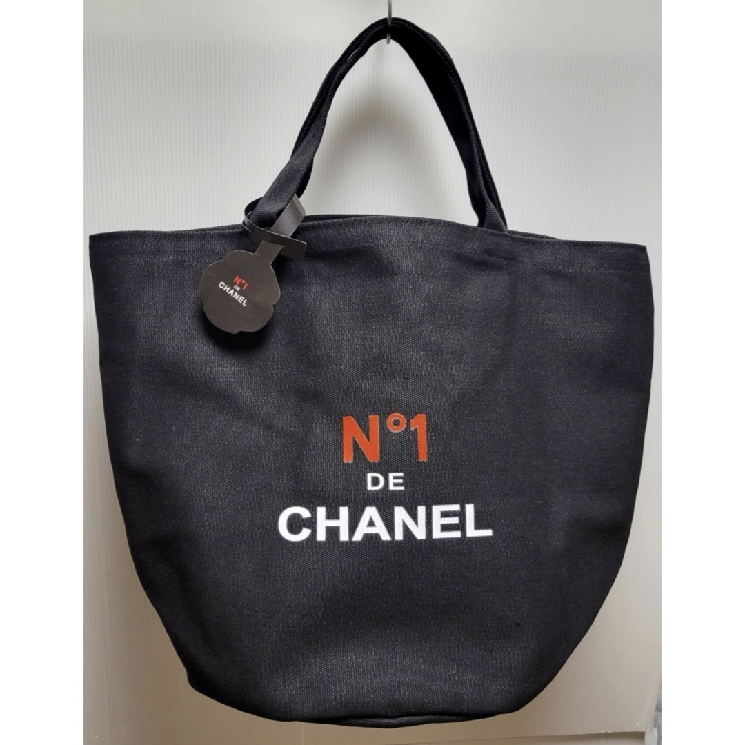 CHANEL(シャネル)のCHANEL ノベルティ ヌメロアン トートバッグ シャネル レディースのバッグ(トートバッグ)の商品写真