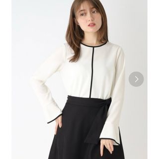 インデックス(INDEX)の新品未使用　上品なバイカラーブラウス　美人ブラウス　M(シャツ/ブラウス(長袖/七分))