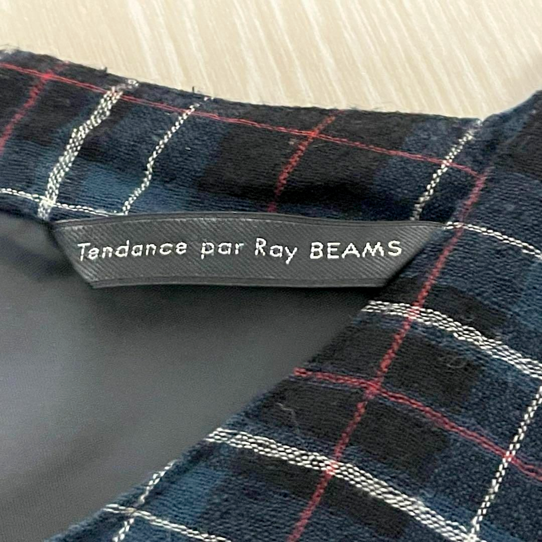 Ray BEAMS(レイビームス)の【2点で10％引】レイビームス　チェックワンピース　レディース　フリル　美品 レディースのワンピース(ロングワンピース/マキシワンピース)の商品写真