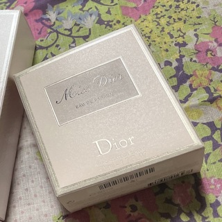 クリスチャンディオール(Christian Dior)のりんご様専用🌈✨️ミスディオール香水空き箱(香水(女性用))