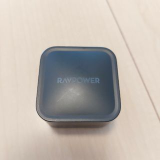 ラブパワー(RAVPower)の急速充電器 Ravpower 61w(バッテリー/充電器)