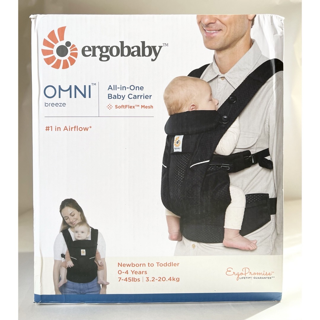 Ergobaby(エルゴベビー)の【新品未使用】エルゴベビー オムニブリーズ OMNIbreez オニキスブラック キッズ/ベビー/マタニティの外出/移動用品(抱っこひも/おんぶひも)の商品写真