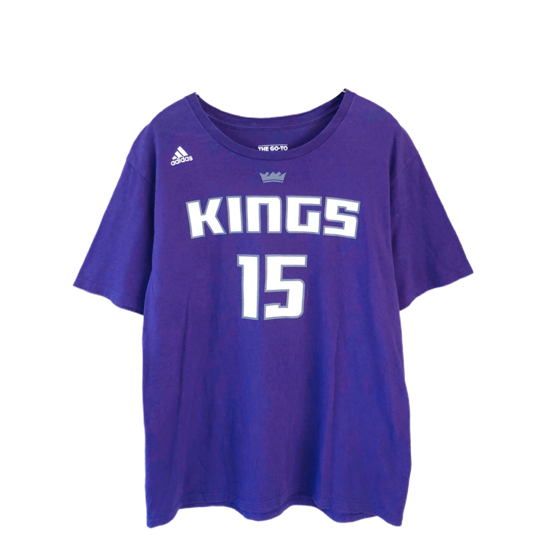 adidas(アディダス)のNBA　キングス　 Cousins 15　Tシャツ　L　紫　USA古着 メンズのトップス(Tシャツ/カットソー(半袖/袖なし))の商品写真