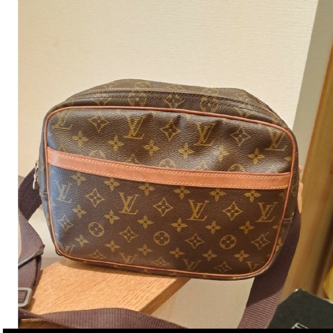 LOUIS VUITTON(ルイヴィトン)のルイヴィトン　リポーター　ショルダーバッグ レディースのバッグ(ショルダーバッグ)の商品写真