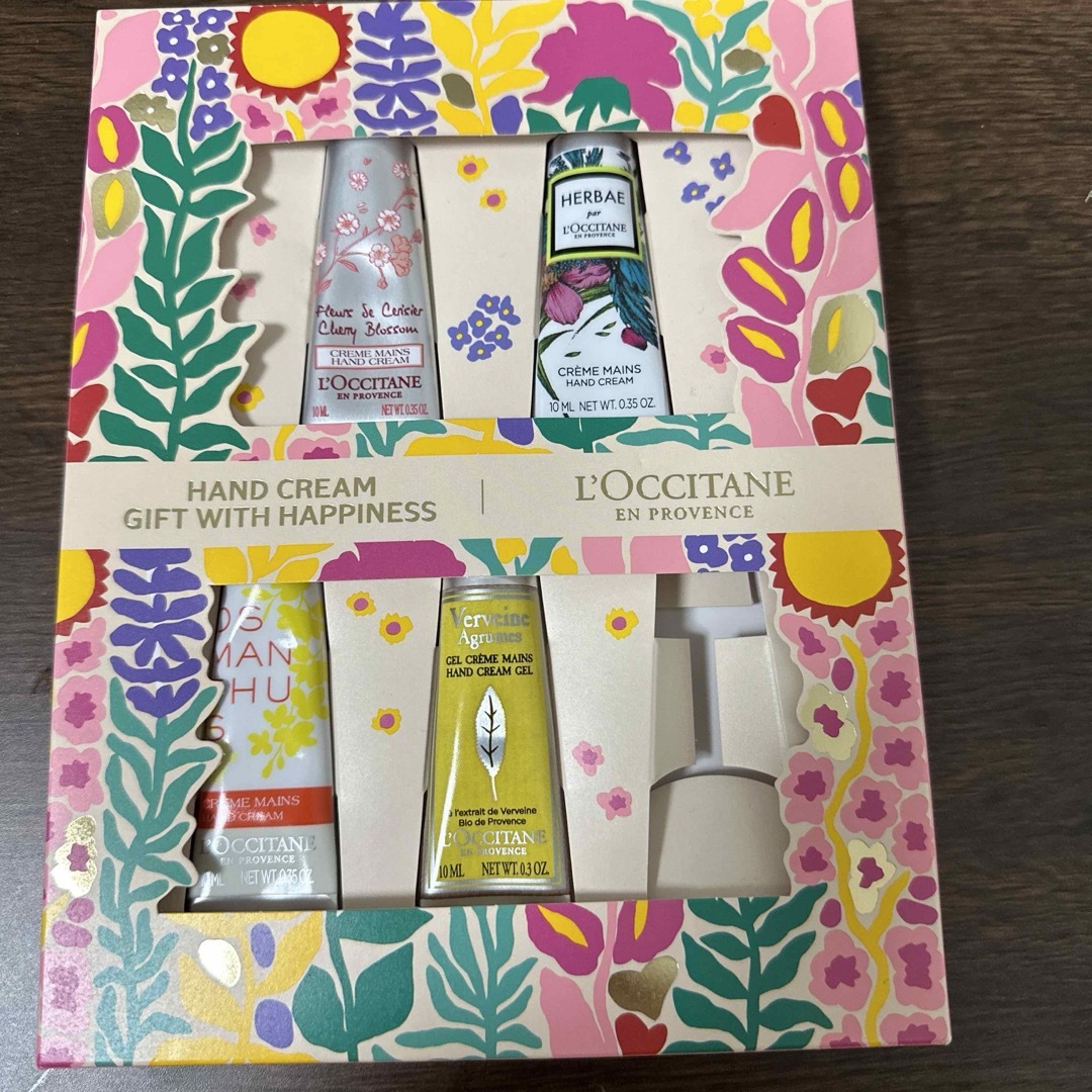 L'OCCITANE(ロクシタン)のロクシタン　ハンドクリーム　5つセット コスメ/美容のボディケア(ハンドクリーム)の商品写真