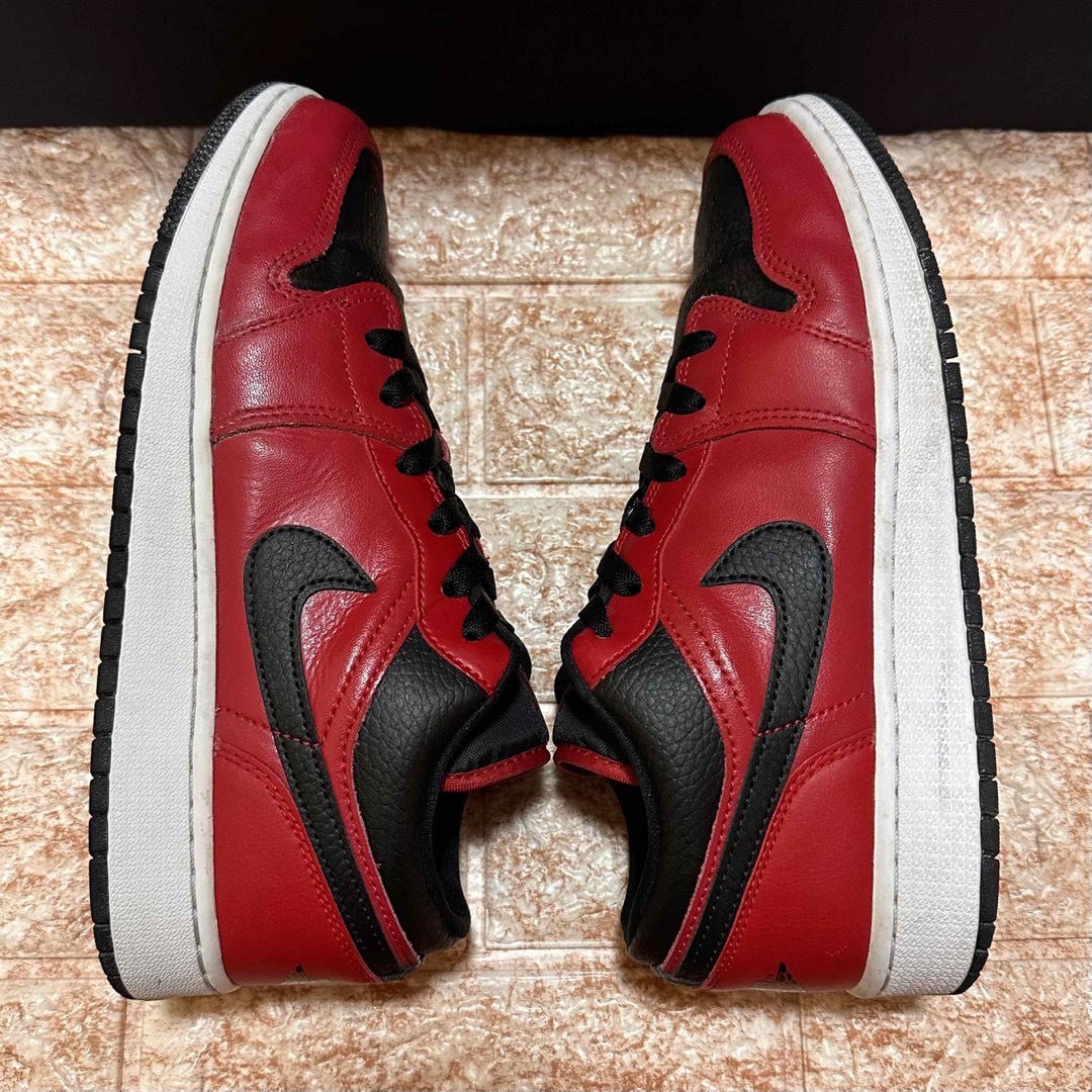 NIKE(ナイキ)のNIKE AIR JORDAN 1 LOW GS GYM RED 25cm レディースの靴/シューズ(スニーカー)の商品写真