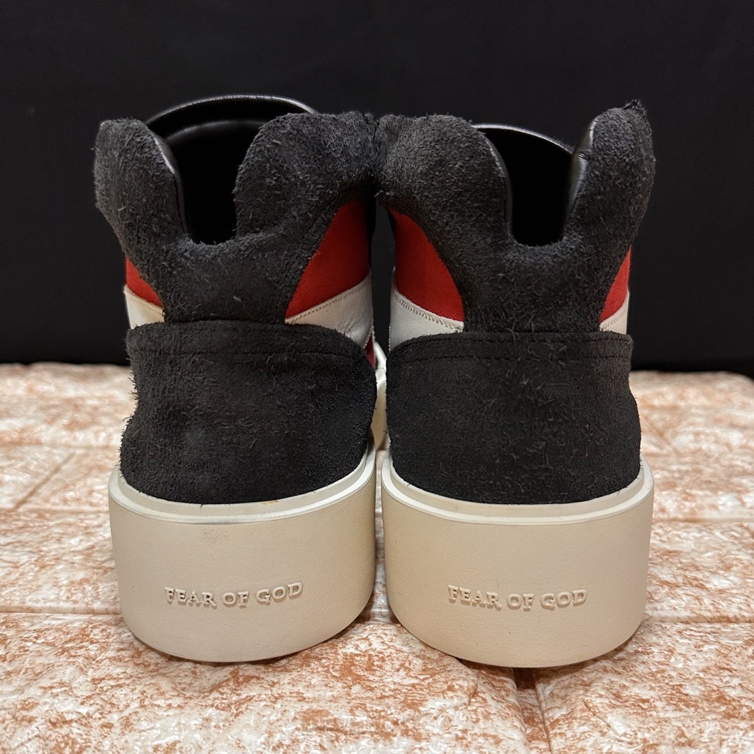 NIKE(ナイキ)のFEAR OF GOD STRAPLESS SKATE MID 43 メンズの靴/シューズ(スニーカー)の商品写真