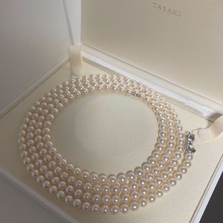 タサキ(TASAKI)の【美品】TASAKIパールネックレス 6.9-7.2mm約145cm シルバー(ネックレス)