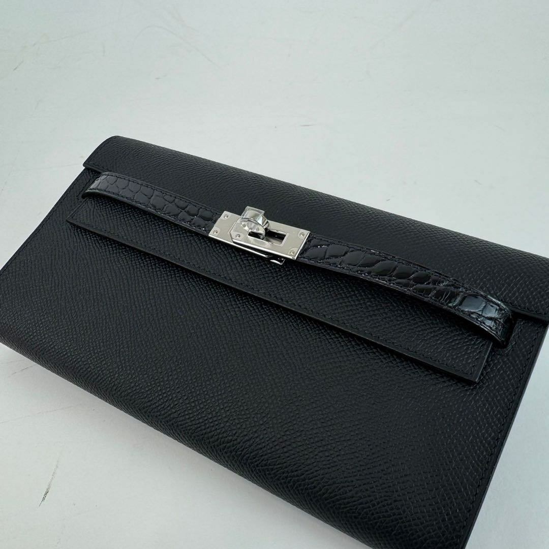 Hermes(エルメス)の新品 HERMES エルメス kelly to go Touch ケリートゥーゴータッチ Black ブラック PHW シルバー金具 B刻 メンズのファッション小物(その他)の商品写真