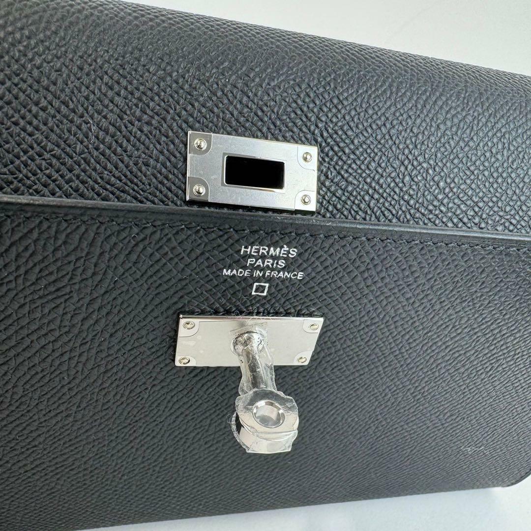 Hermes(エルメス)の新品 HERMES エルメス kelly to go Touch ケリートゥーゴータッチ Black ブラック PHW シルバー金具 B刻 メンズのファッション小物(その他)の商品写真