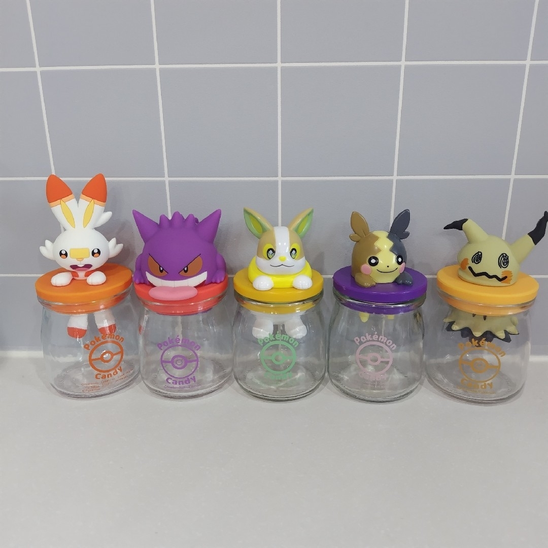 ポケモン(ポケモン)の★ミミッキュ★　ポケモン　キャンディボトル エンタメ/ホビーのおもちゃ/ぬいぐるみ(ぬいぐるみ)の商品写真