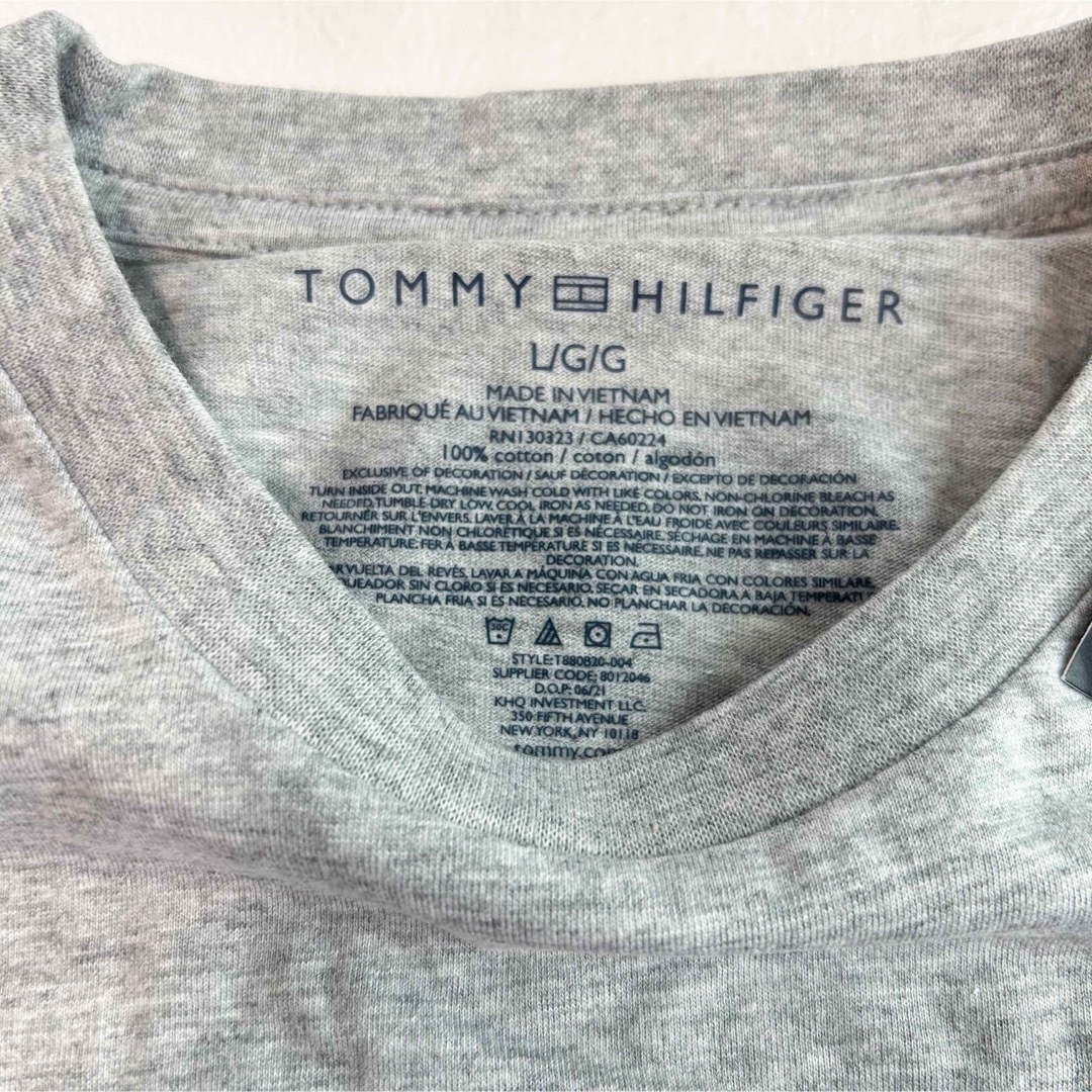 TOMMY HILFIGER(トミーヒルフィガー)のトミーヒルフィガー 半袖Tシャツ ボーイズLサイズ グレー キッズ/ベビー/マタニティのキッズ服男の子用(90cm~)(Tシャツ/カットソー)の商品写真