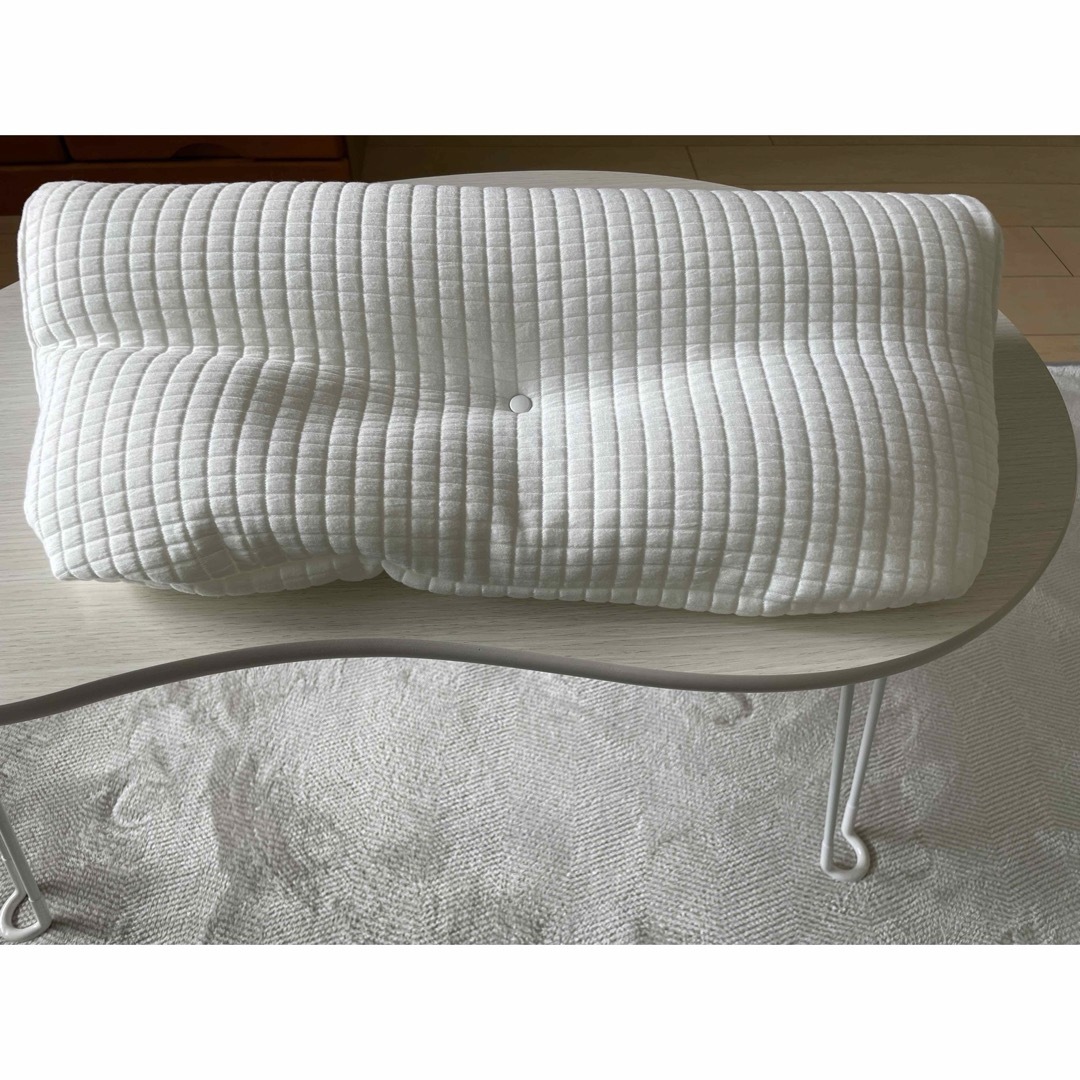 Nelture ネルチャー ストレートネック 枕 インテリア/住まい/日用品の寝具(枕)の商品写真