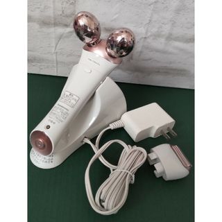 パナソニック(Panasonic)のローラー式美容器(温感エステローラー)(フェイスケア/美顔器)