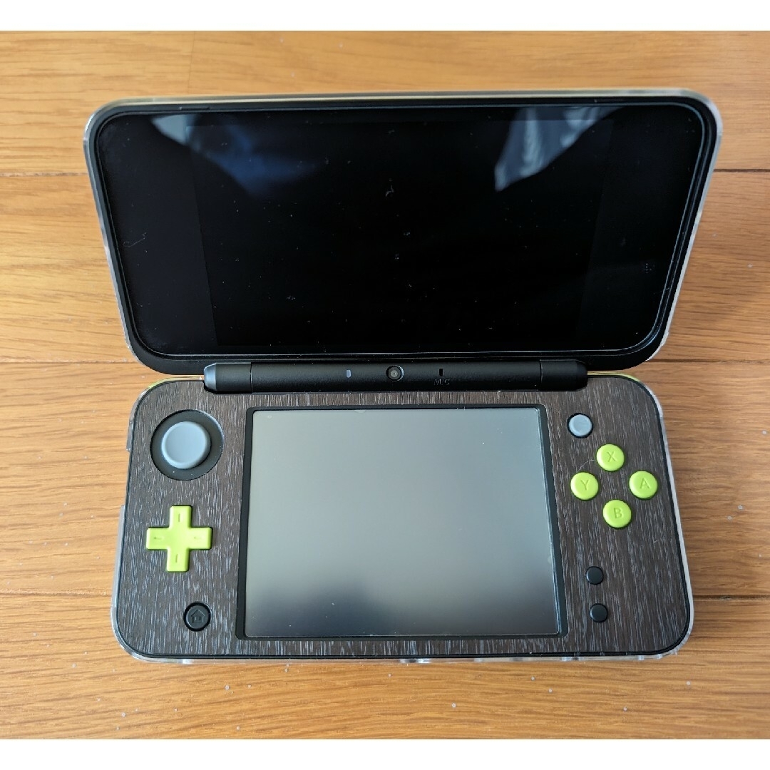 ニンテンドー2DS(ニンテンドー2DS)のNintendo ゲーム機本体 NEW ニンテンドー 2DS LL ブラック/… エンタメ/ホビーのゲームソフト/ゲーム機本体(携帯用ゲーム機本体)の商品写真