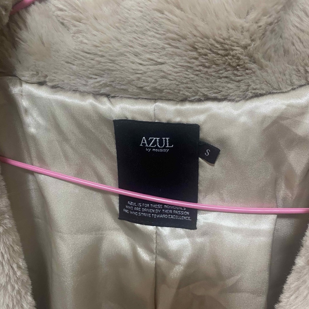 AZUL by moussy(アズールバイマウジー)の【最終値下げ】AZUL BY MOUSSY アズールバイマウジー ファーコート レディースのジャケット/アウター(毛皮/ファーコート)の商品写真