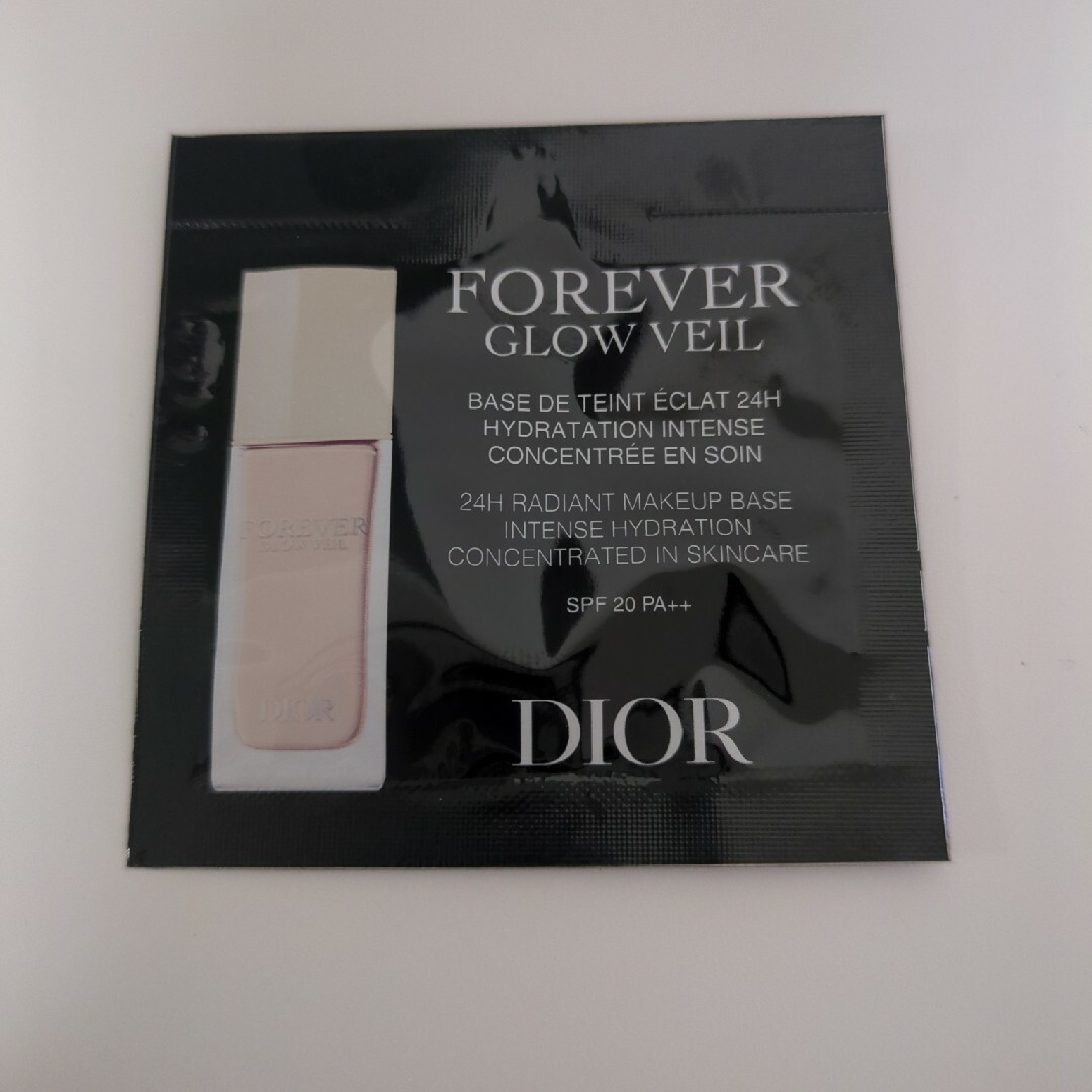 Dior(ディオール)のディオールスキン　フォーエヴァー　サンプル コスメ/美容のキット/セット(サンプル/トライアルキット)の商品写真