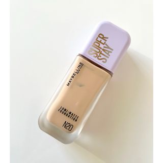 メイベリン(MAYBELLINE)の【美品 メイベリン スーパーステイルミマットリキッドファンデーション  N20】(ファンデーション)