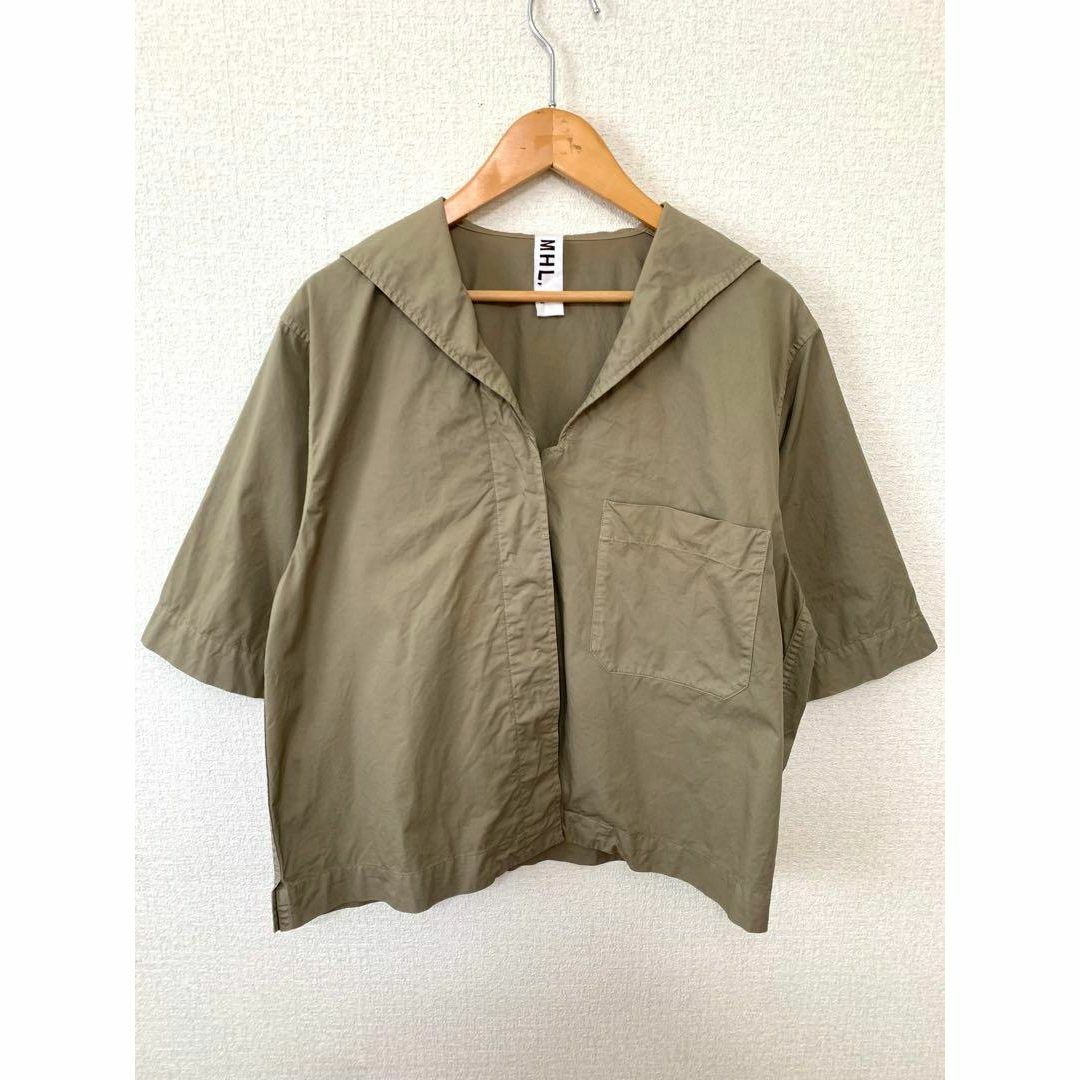 MHL.(エムエイチエル)のMHL. SUPERFINE COTTON TWILL エムエイチエル レディースのトップス(シャツ/ブラウス(半袖/袖なし))の商品写真