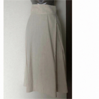 スピックアンドスパン(Spick & Span)のロングスカート36サイズspick&span ベージュフレアスカート　リネン麻混(ロングスカート)