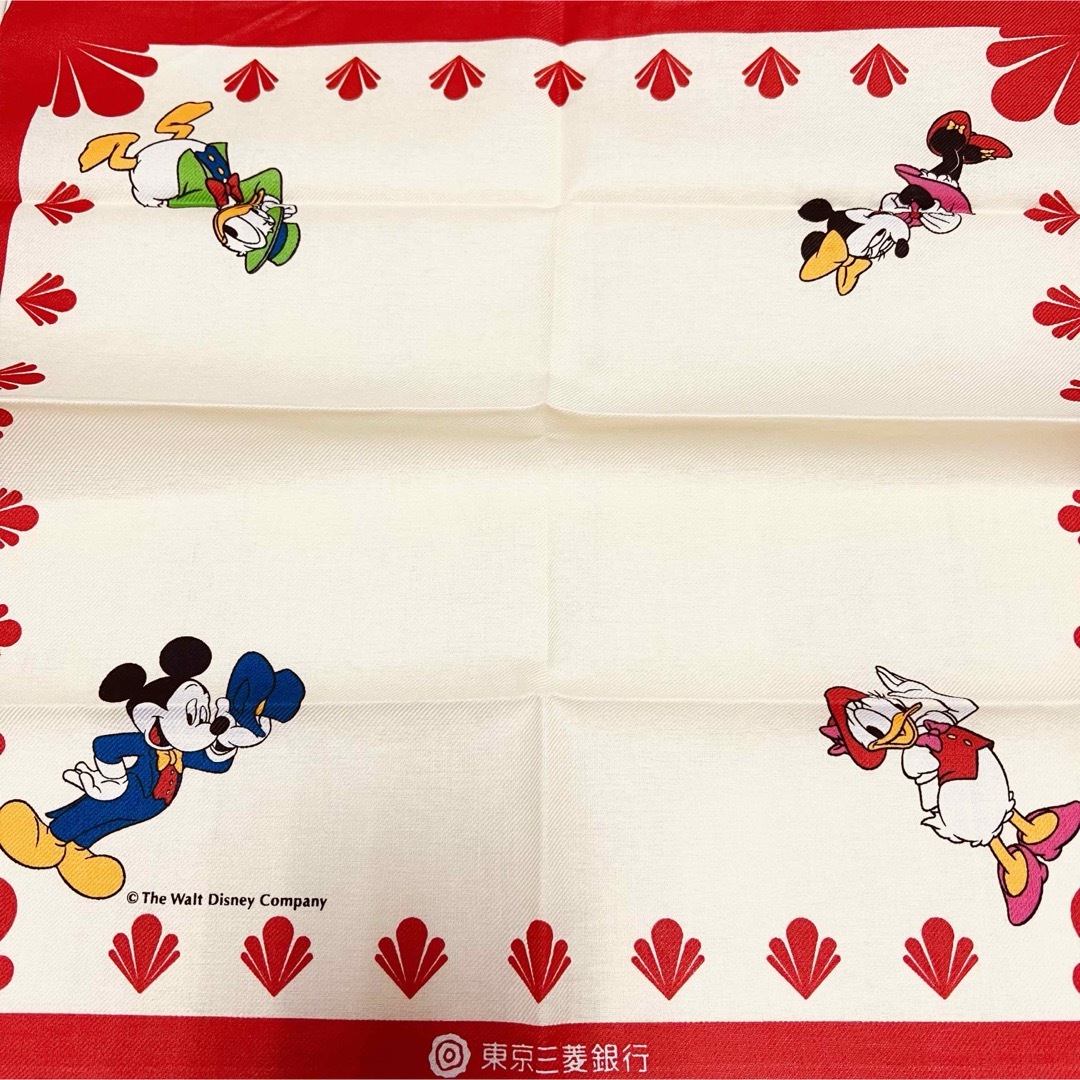 Disney(ディズニー)のディズニーハンカチ　レア　ノベルティ　年代物　東京三菱銀行　未使用品　美品 エンタメ/ホビーのおもちゃ/ぬいぐるみ(キャラクターグッズ)の商品写真