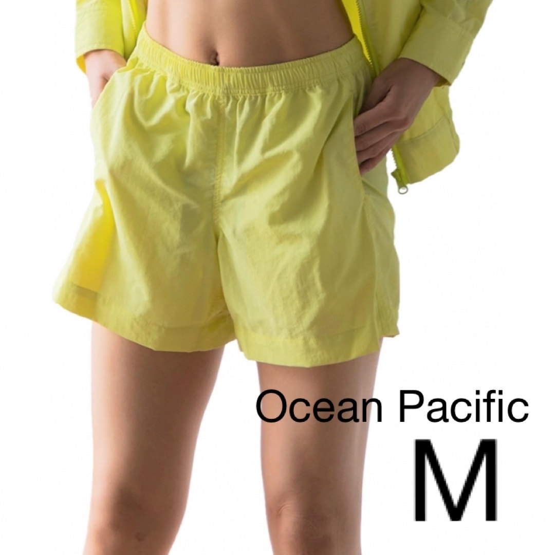 OCEAN PACIFIC(オーシャンパシフィック)のオーシャンパシフィック　Mサイズ　イエロー　ボードショーツ ショートパンツ レディースの水着/浴衣(水着)の商品写真