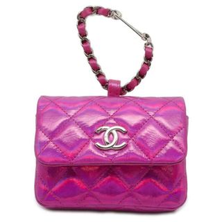 シャネル(CHANEL)のシャネル ポーチ マトラッセ ココマーク イヤーズギフト パテント エナメル CHANEL 小物入れ 2023年(ポーチ)