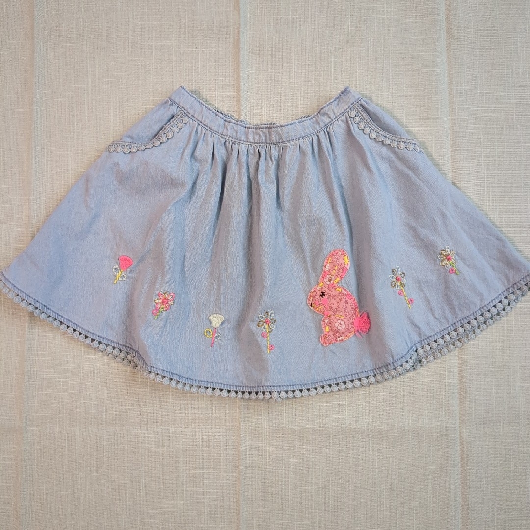 NEXT(ネクスト)のネクスト　ウサギさんスカート　100 キッズ/ベビー/マタニティのキッズ服女の子用(90cm~)(スカート)の商品写真