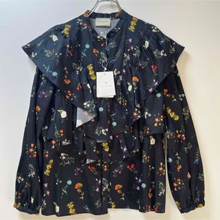 ユナイテッドアローズ(UNITED ARROWS)のユナイテッドアローズ　花柄　シャツ　新品　38(シャツ/ブラウス(長袖/七分))