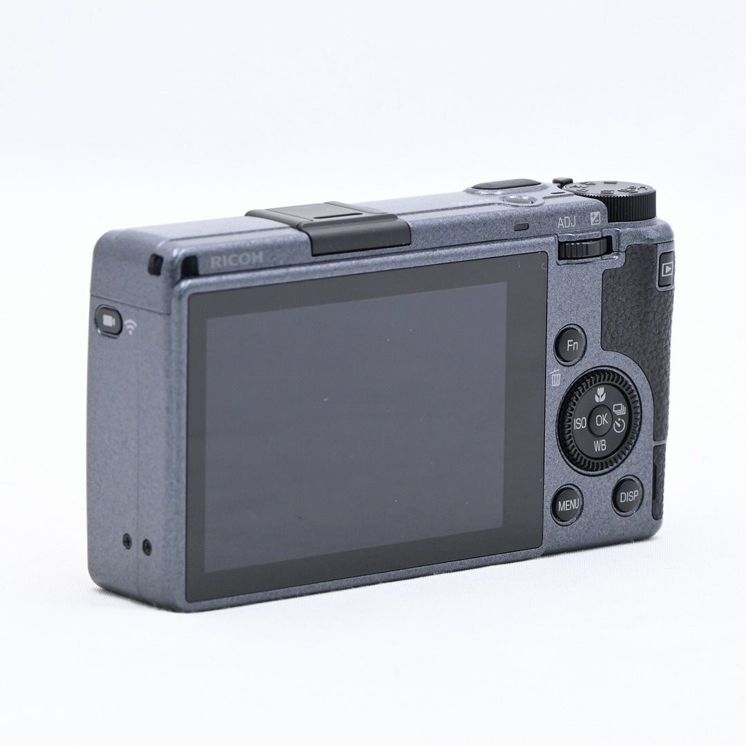 RICOH(リコー)のRICOH GR III Street Edition Limited Kit スマホ/家電/カメラのカメラ(コンパクトデジタルカメラ)の商品写真