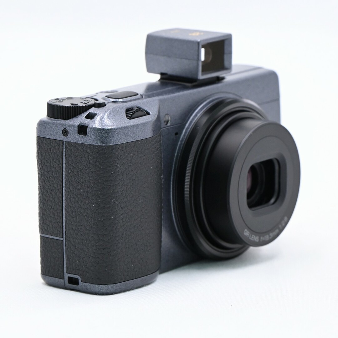 RICOH(リコー)のRICOH GR III Street Edition Limited Kit スマホ/家電/カメラのカメラ(コンパクトデジタルカメラ)の商品写真