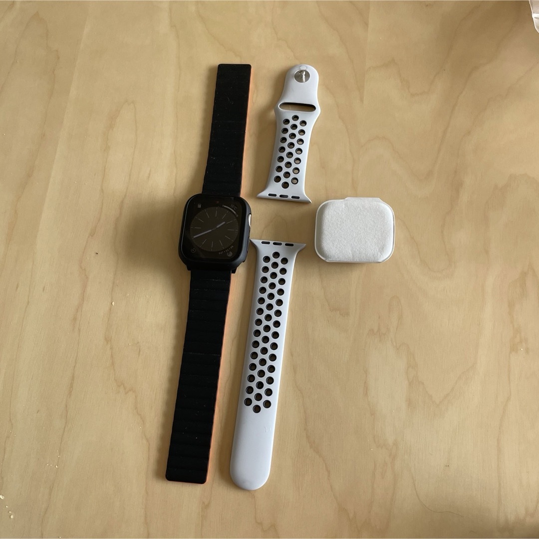 Apple(アップル)のApple Watch Series7  NIKE  45mm セルラー スマホ/家電/カメラのスマートフォン/携帯電話(その他)の商品写真