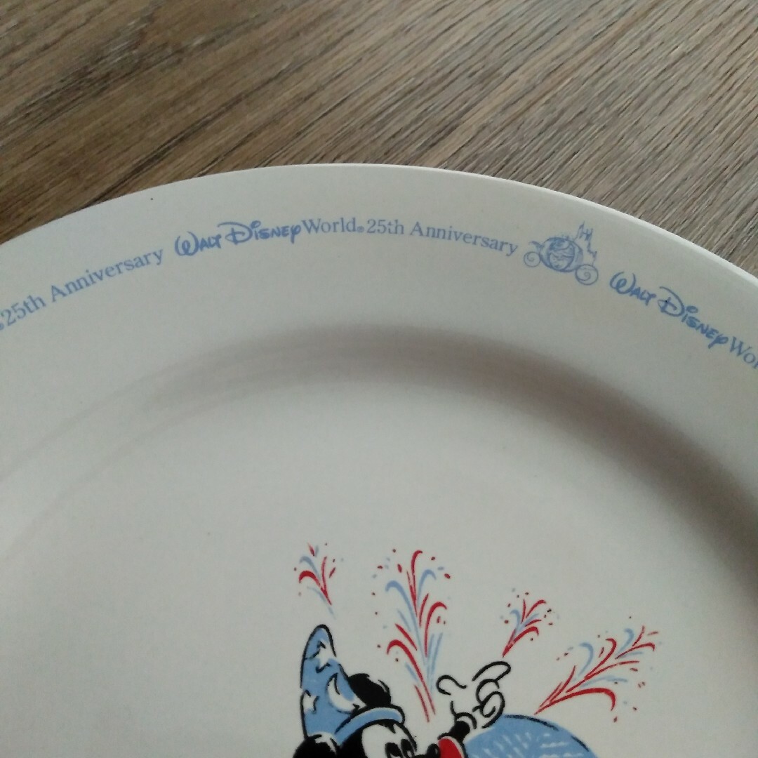 ミッキーマウス(ミッキーマウス)のディズニーワールド　25周年記念　プレート ミッキー インテリア/住まい/日用品のキッチン/食器(食器)の商品写真